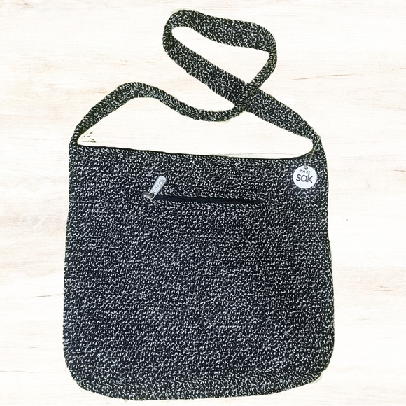 The Sak Handbags - Sakroots The Sak Sequoia Shoulder Hobo Bag Satchel Hand-Crocheted Black/White